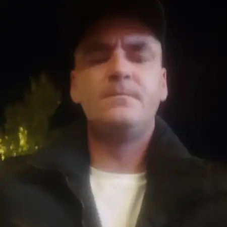 Kaspars, 40