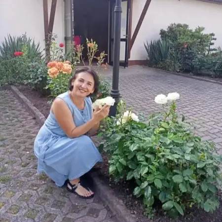 Viktorija, 49