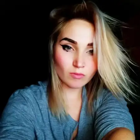 Iren, 38