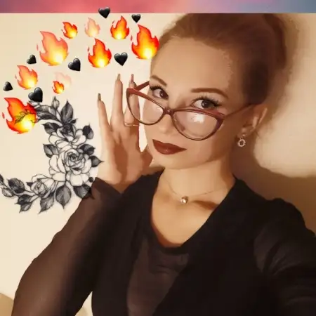 Yulenka, 25