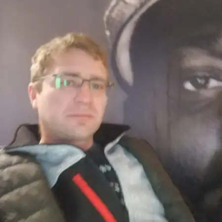 Andrej, 50
