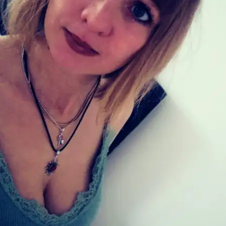 Lida, 37
