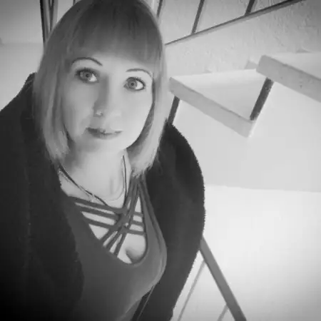 Lida, 37