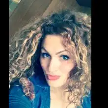 Lorianna, 44