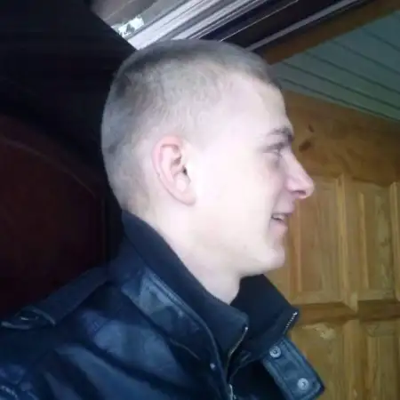 Dimitr, 32