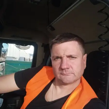 Serhii, 43