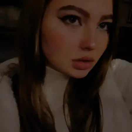 Bogdana, 24