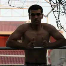 Mirza, 32