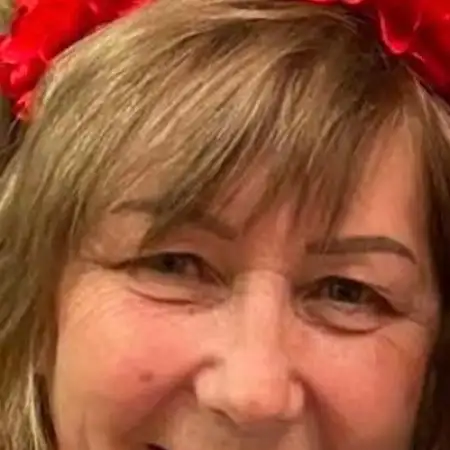 Halina, 70