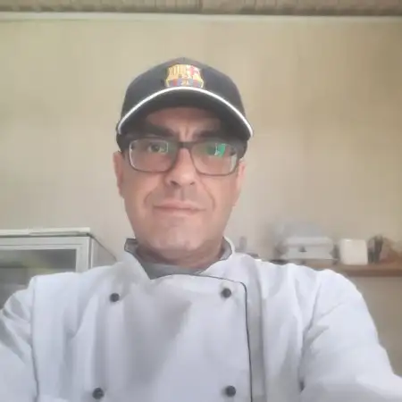 Adnan, 55