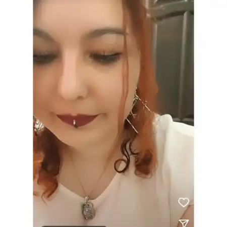 Zalina, 37