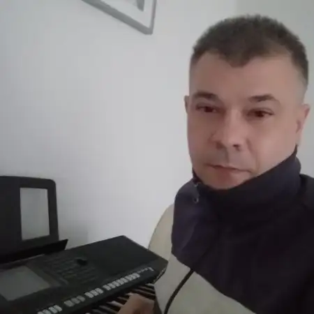 Edu, 51 