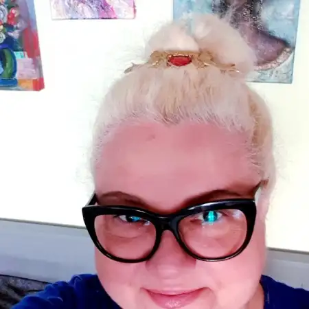 Raissa, 57