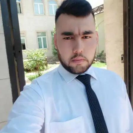 Umidjon, 33