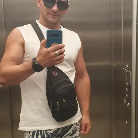 Maksi, 35