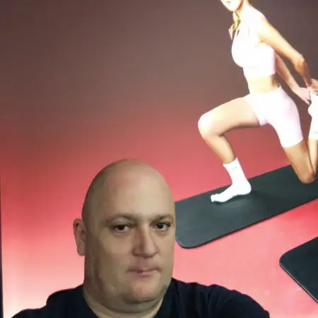 アレックス, 46