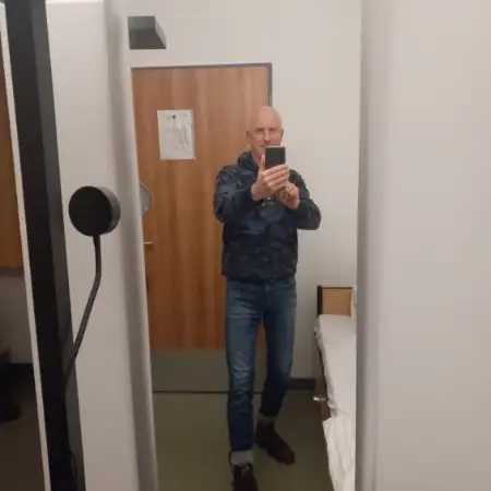マックス, 55