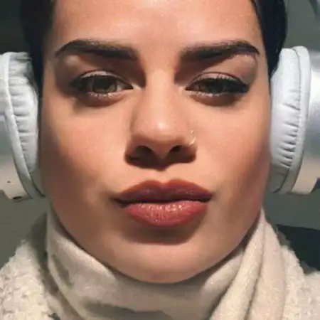 Guzal, 33