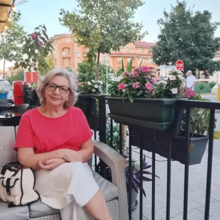 LORA, 70