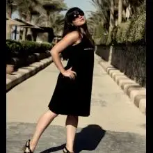 Zarina, 40