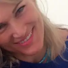 Aysel, 51