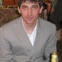 Yalativ, 44