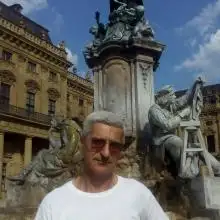 クリス, 59