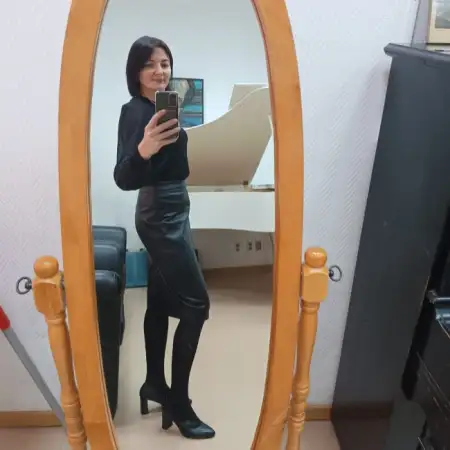 リュボーフ, 44