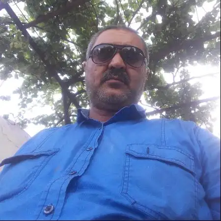 Sardar, 52