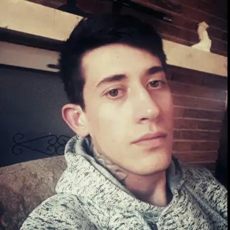 Stas, 32