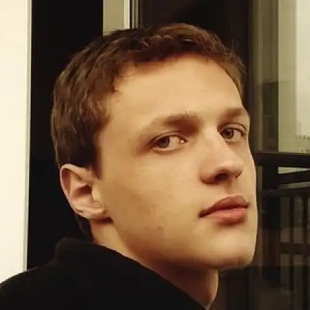 アレックス, 28