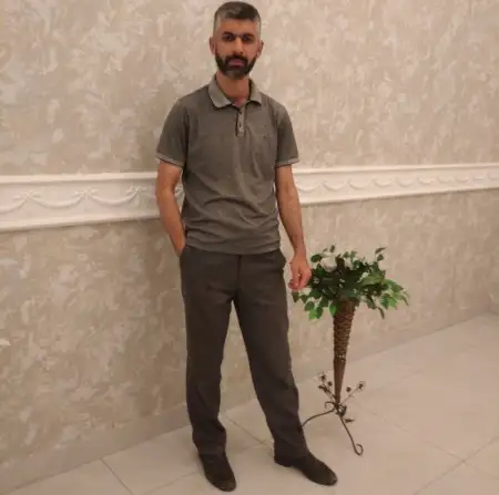 Yalchin, 36