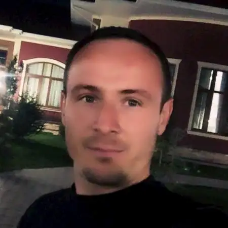 Sashka, 37