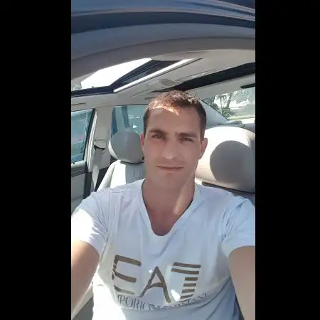 Vitali, 43