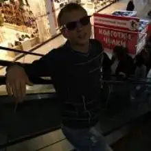 ヴィクトル, 24