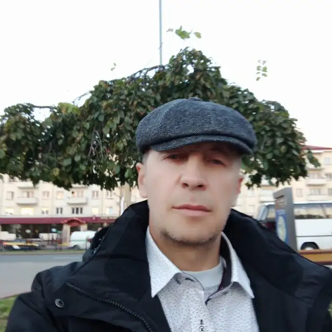 アレックス