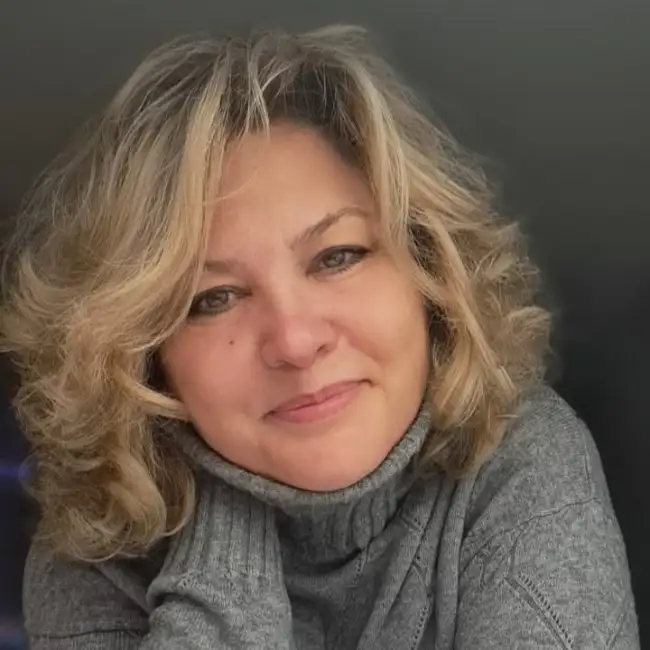Fira, 56