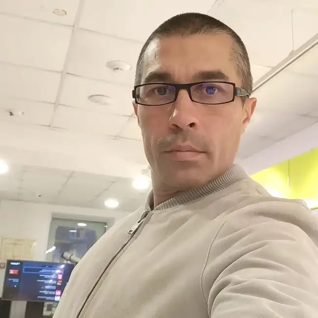 ルスラン, 44