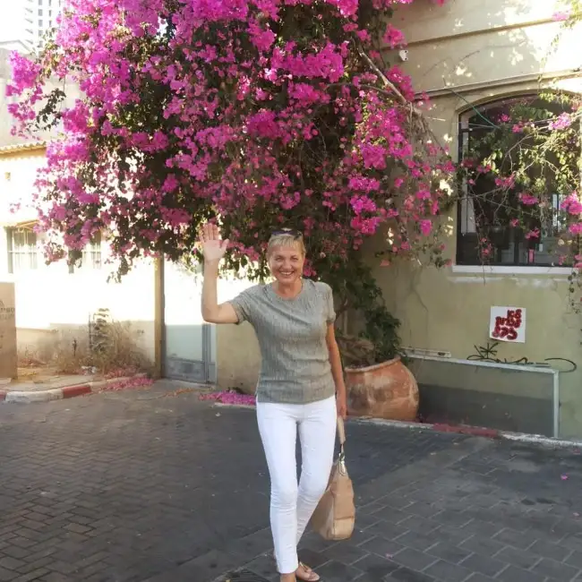 Vika, 58