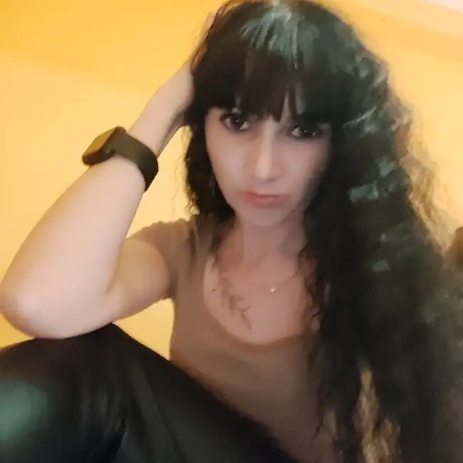Nadiia, 35 - ふたり愛（FutariAi）