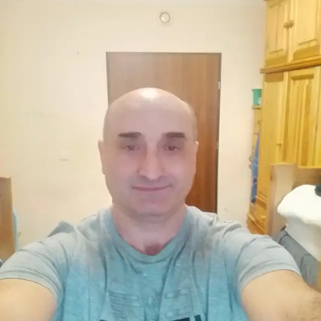 Andrii, 52