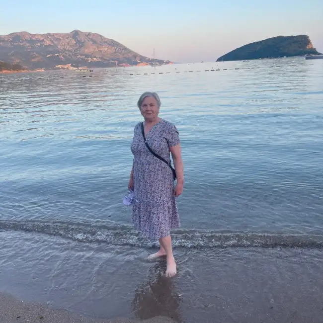 Nataliia, 77