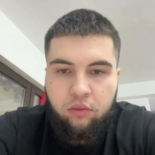 Ваня, 25