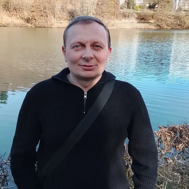Oleksandr, 49