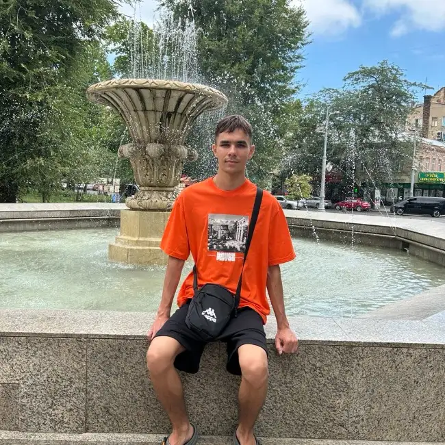 Илья, 22